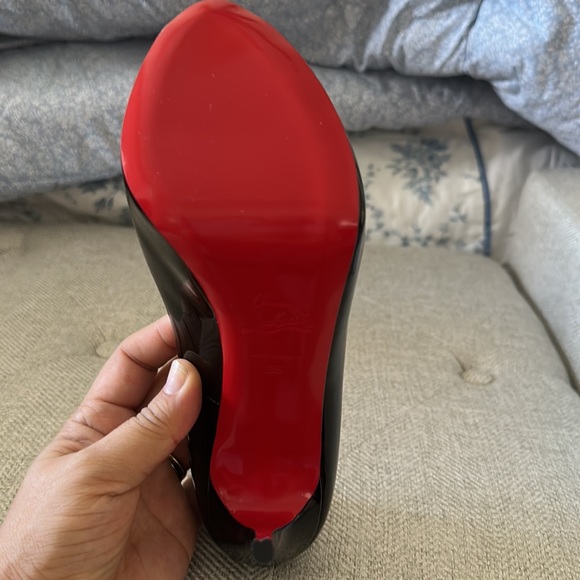 Christian Louboutin Very Prive 120 Patent - Picture 5 of 8